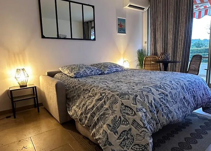 Apartment L Eden A St Tropez Centre Et Piscine Saint-Tropez